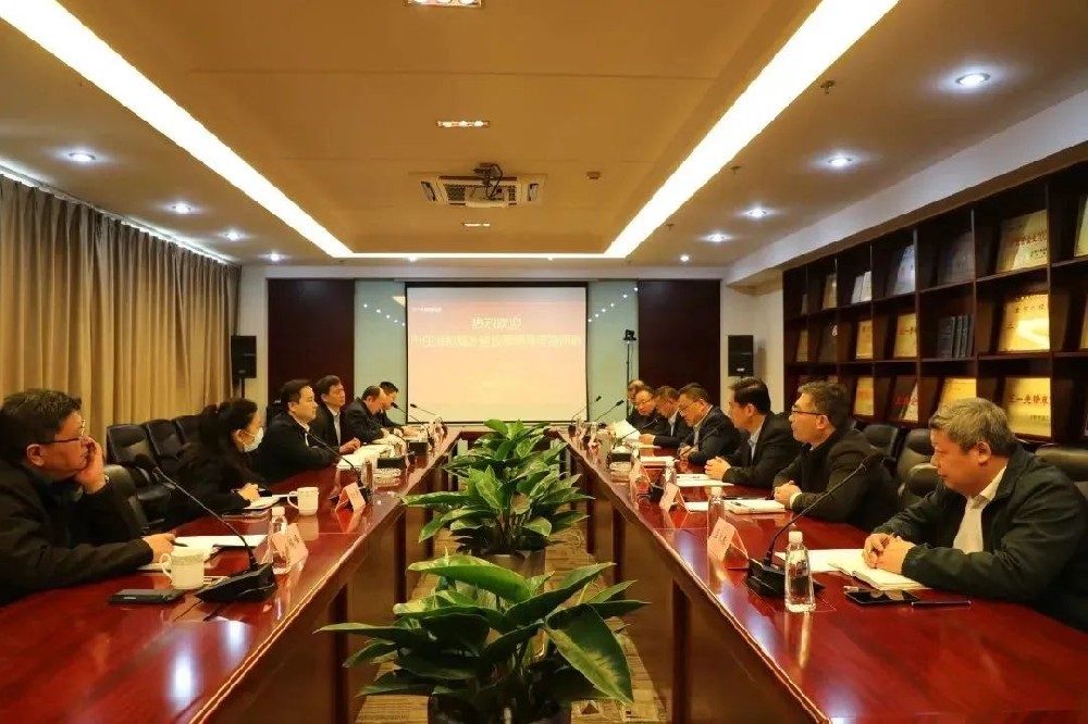 日照市住建局副局長管華一行到中瑞集團考察調(diào)研